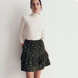 pull-on ruffle tiered mini skirt in dot daisies